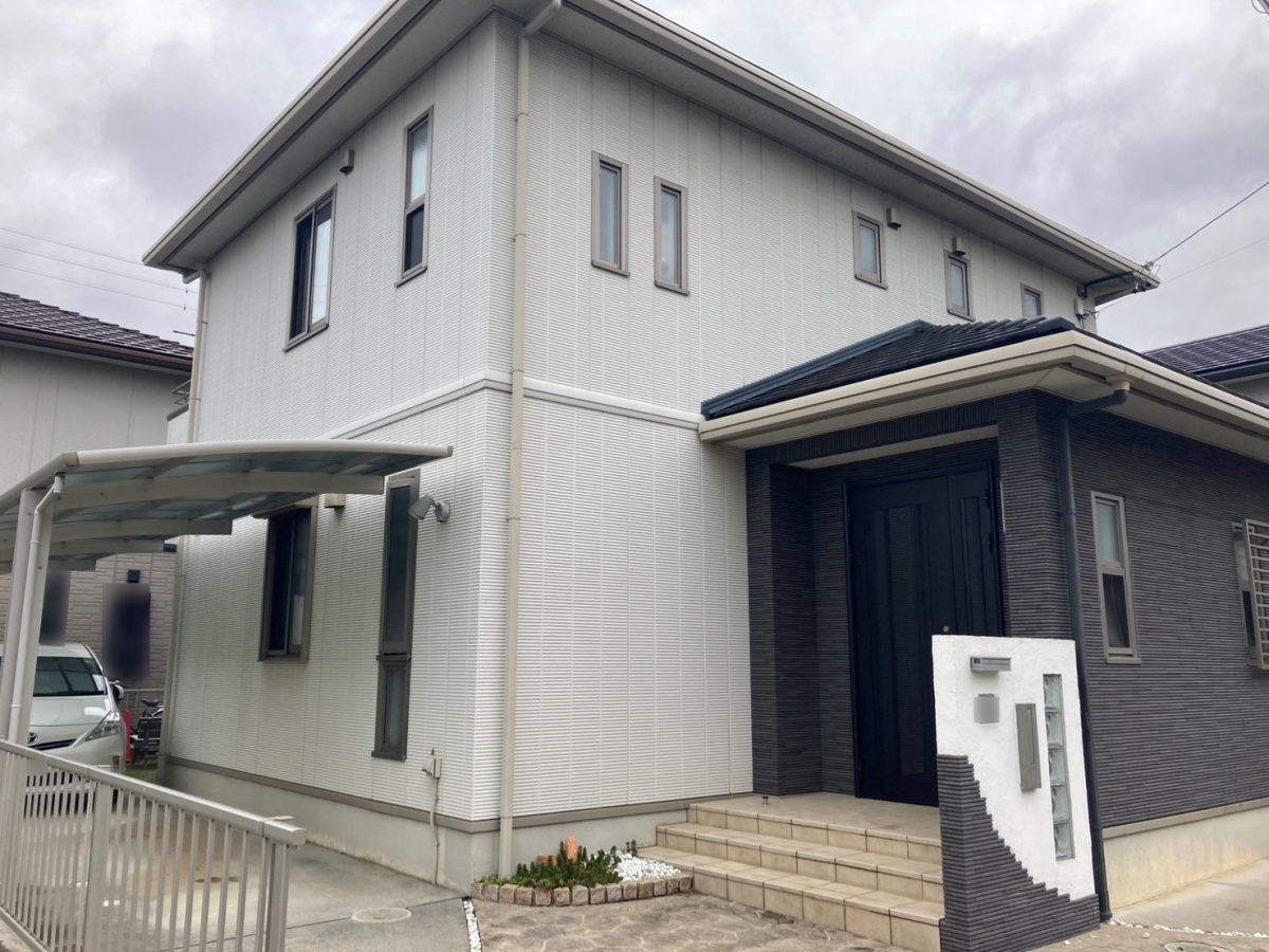 豊川市　ガイナ